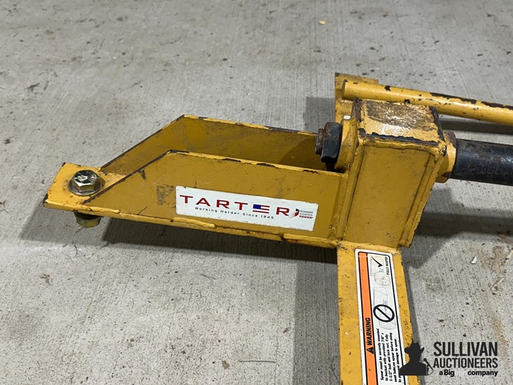 tarter-bucket-mount-bale-spear-image-9
