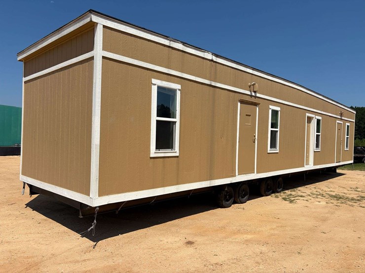 mobile-56'-office-building-image-3