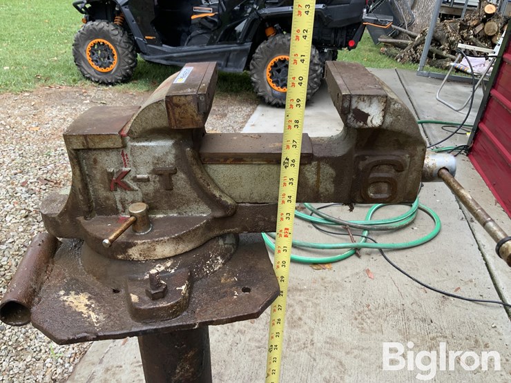 k-tool-6"-free-standing-hand-vice-image-19