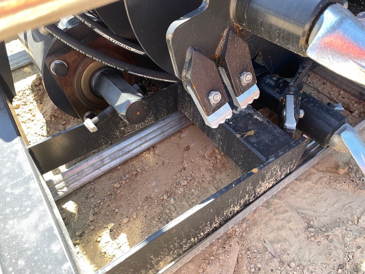 #2104-•-jct-skid-steer-mounted-hydraulic-auger-attachment-with-bits-image-11