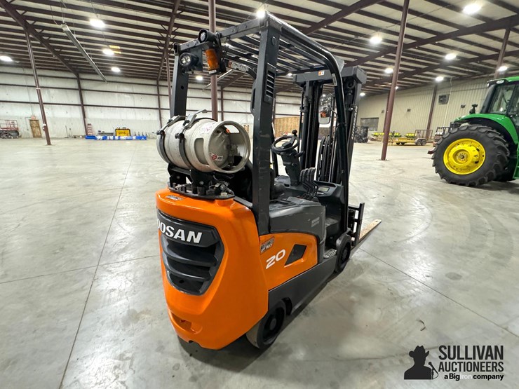 2019-doosan-gc20sc-9lp-forklift-image-5