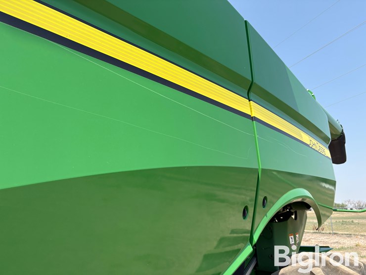 2024-john-deere-s770-image-11