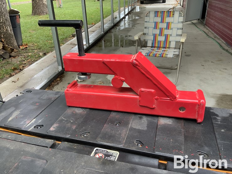 heavy-duty-clamp-on-2"-receiver-hitch-adapter-image-6