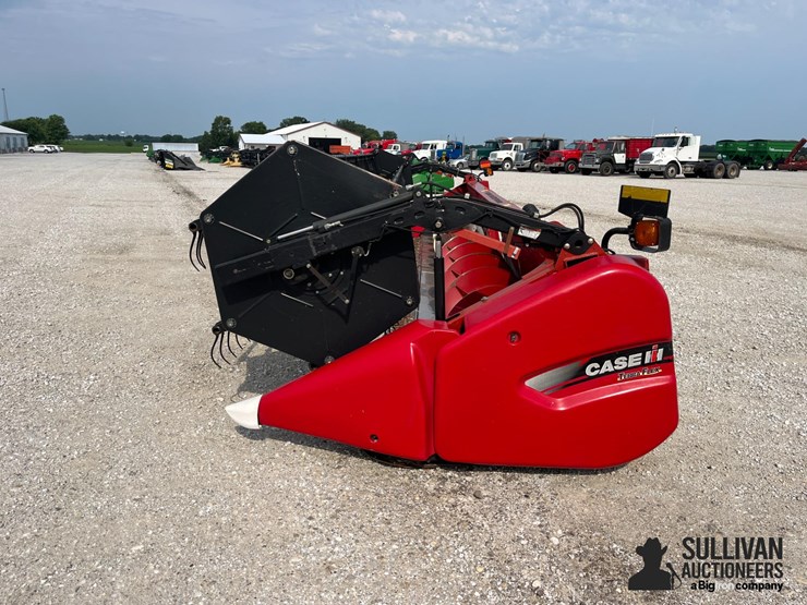 2011-case-ih-3020-image-8