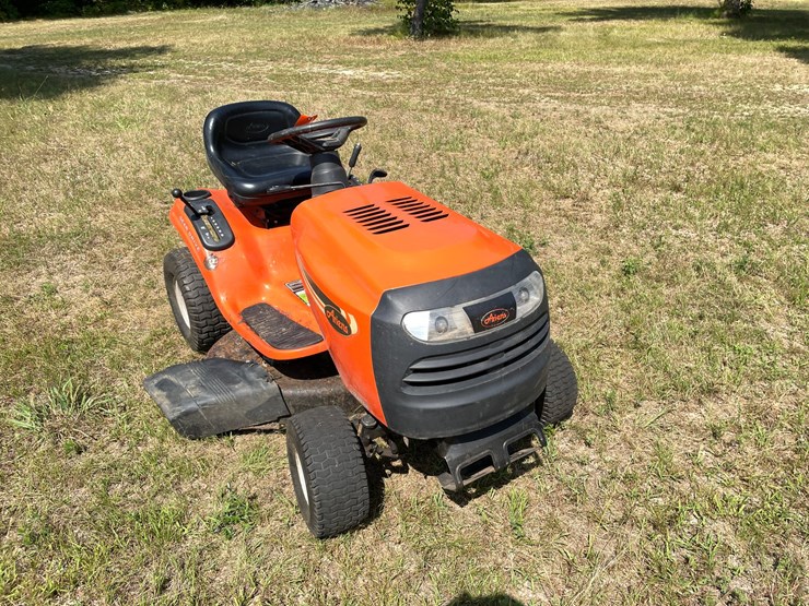 #7977-•-ariens-riding-lawn-mower-image-3