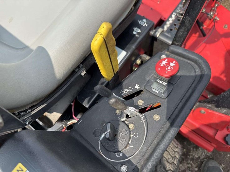 gravely-zt52-hd-image-12