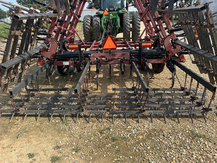 case-tigermate-200-field-cultivator-image-7
