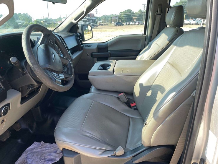 2018-ford-f150-xl-image-10