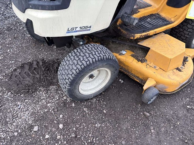 cub-cadet-lgt1054-image-5