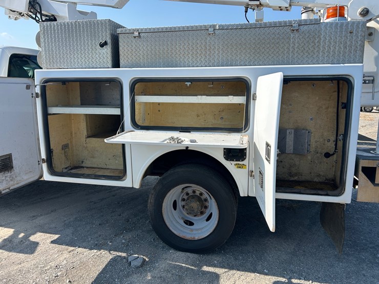 2012-ford-f450-image-17