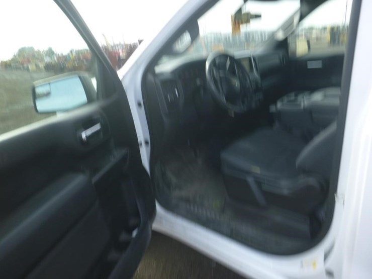 2019-chevrolet-1500-image-5