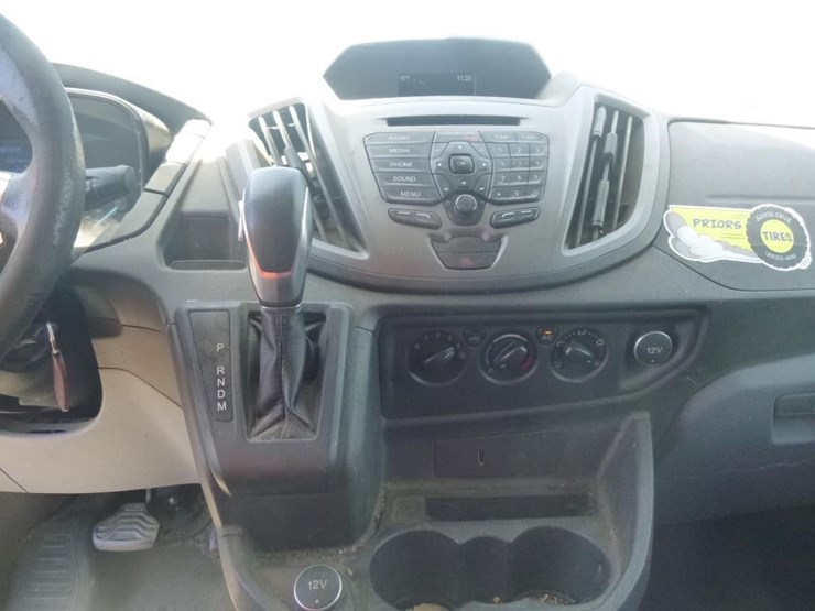 2018-ford-transit-image-12