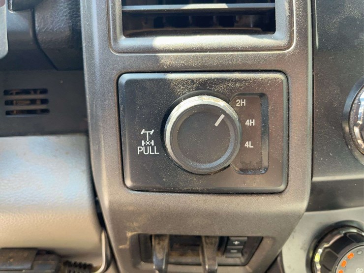 2019-ford-f350-image-11