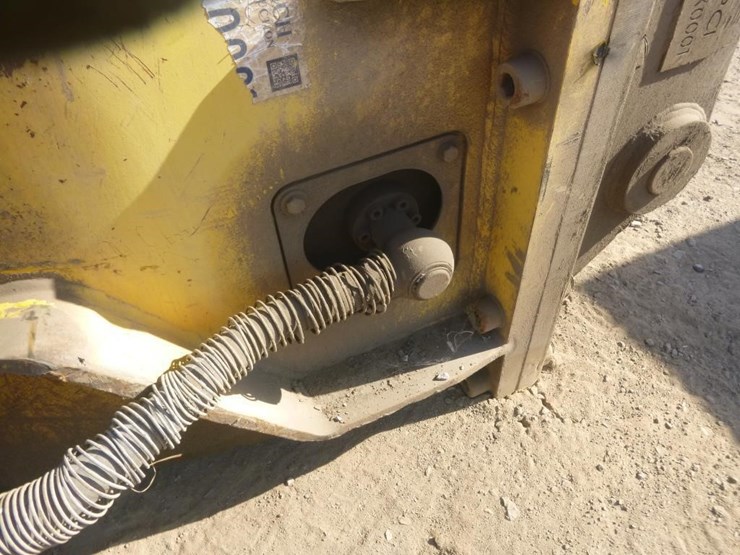 atlas-copco-hb3600-excavator-breaker-image-8