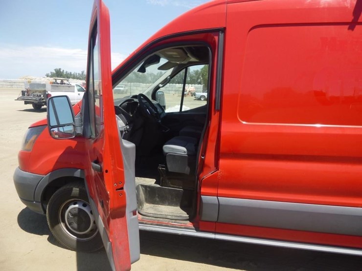 2018-ford-transit-image-7