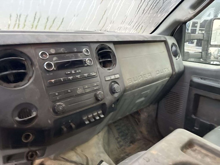 2012-ford-f450-image-21