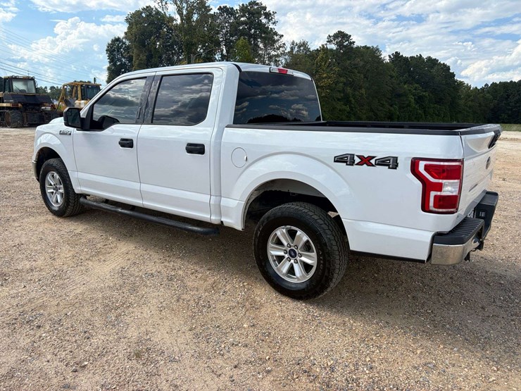 2018-ford-f150-xlt-image-2