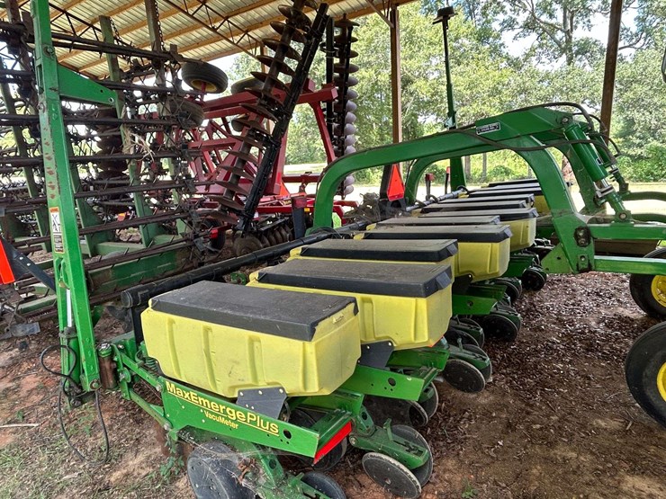 2000-john-deere-1730-image-3