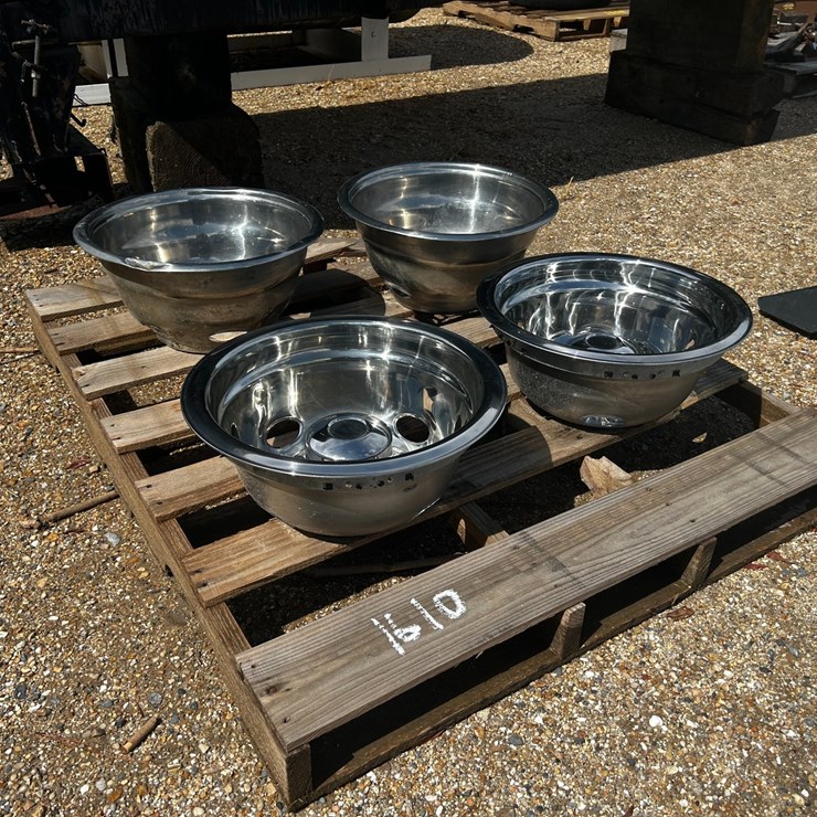 #1612 • (4) STAINLESS HUB CAPS