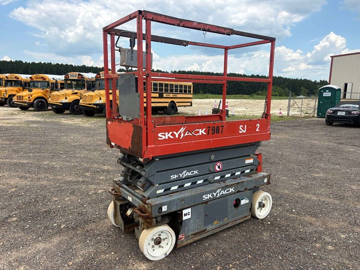2017-skyjack-sjiii3219-image-5