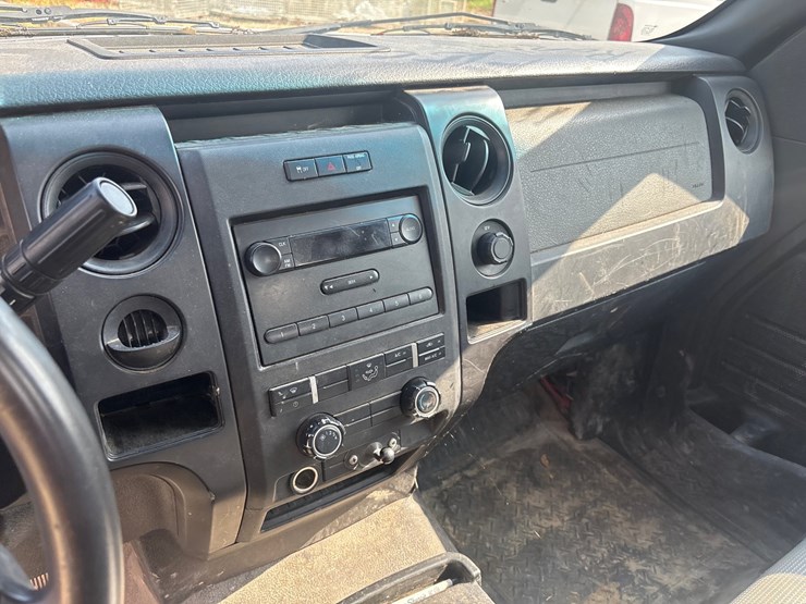 2011-ford-f150-image-8