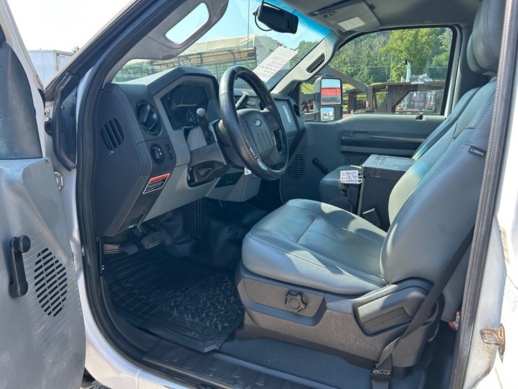 2012-ford-f450-image-18