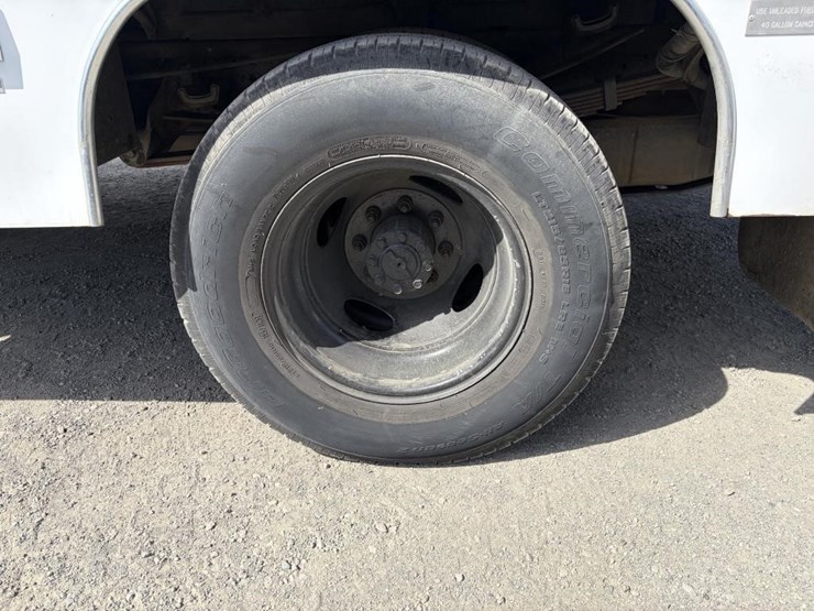 2001-ford-f350-image-5
