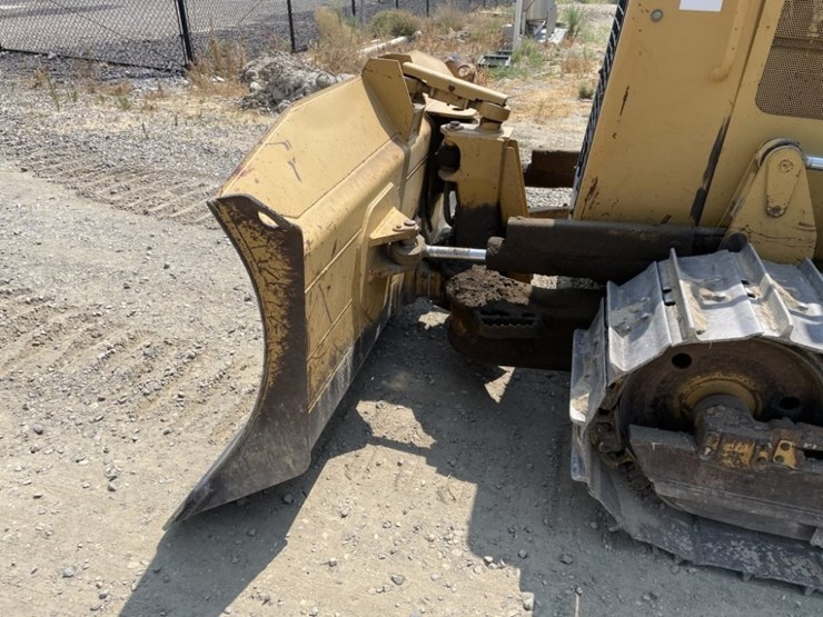 2002-caterpillar-d4g-image-9