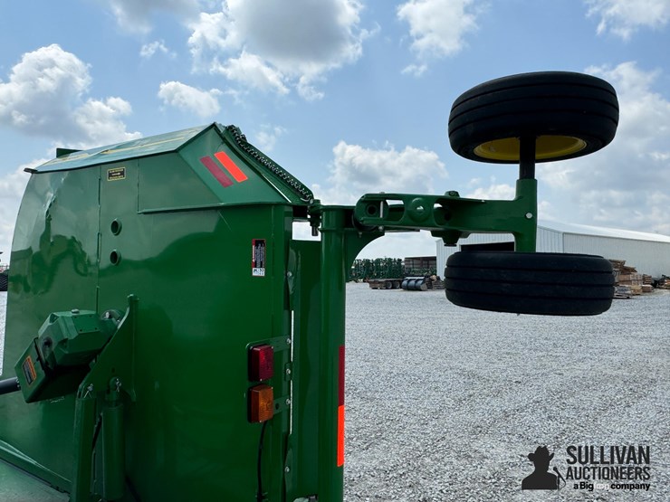 2024-john-deere-fc20m-image-16