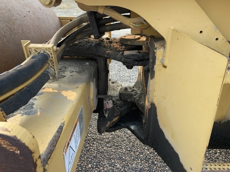 caterpillar-cs-433c-image-14