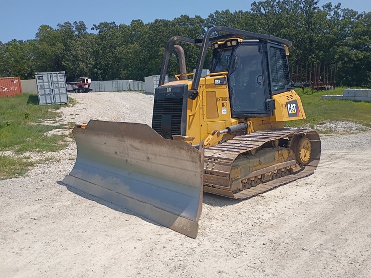 caterpillar-d6k2-lgp-image-1