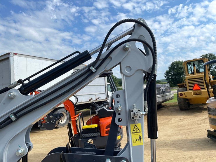 #420-•-ats-power-me18-mini-excavator-image-19