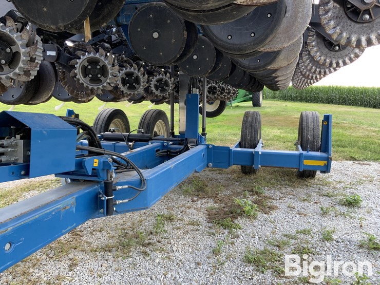 2020-kinze-3600-image-15