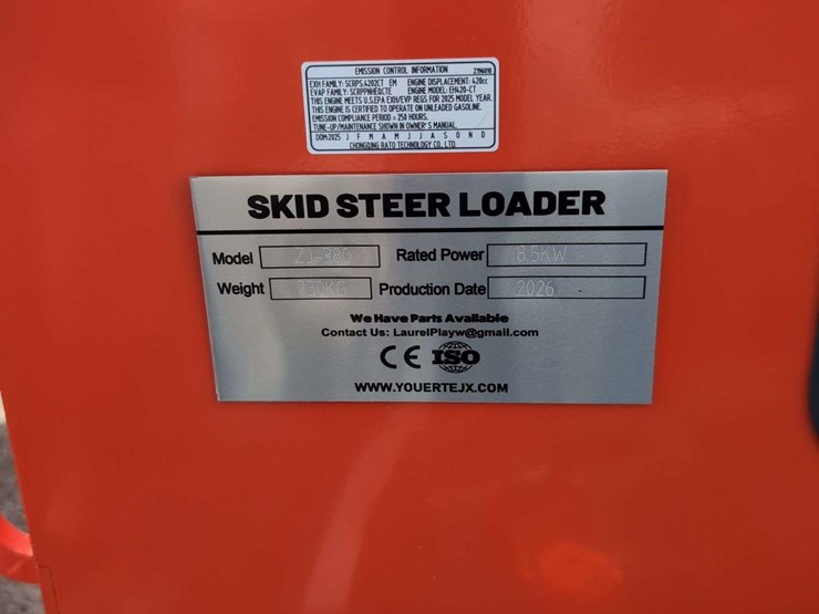 zjg-mini-skid-steer-loader-zj-380-(red)---15hp-image-7