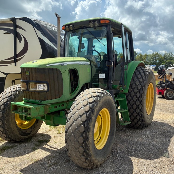JOHN DEERE 6220
