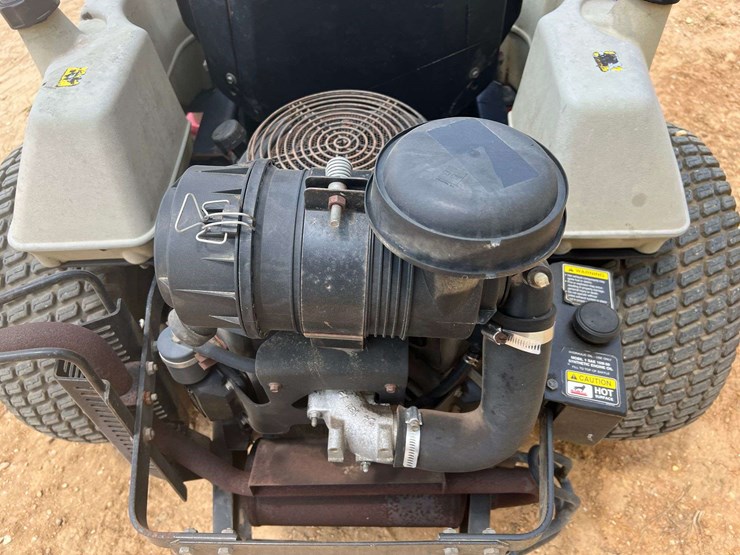 exmark-lazer-z-48”-zero-turn-mower-(1,120-hours)-image-7