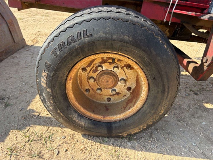 massey-ferguson-1010-image-8