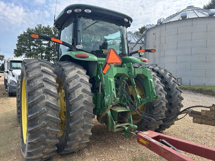 2013-john-deere-8285r-image-13