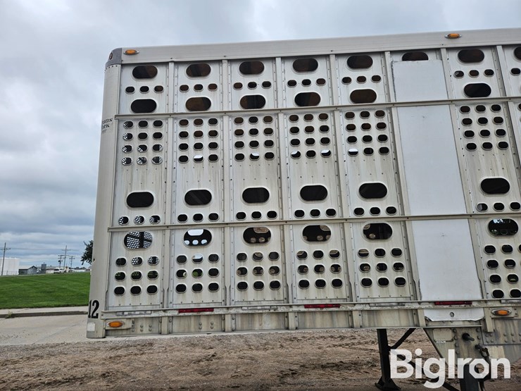 2012-eby-livestock-trailer-image-13