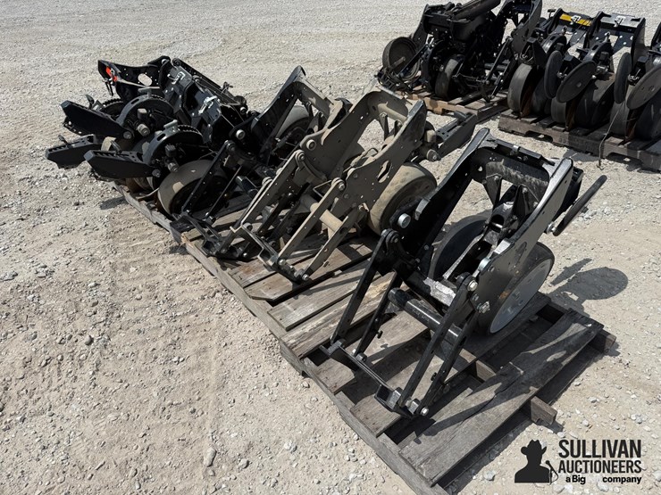 kinze-4000-series-row-units-(bid-per-unit)-image-4