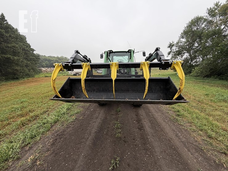 2014-john-deere-6190r-image-4