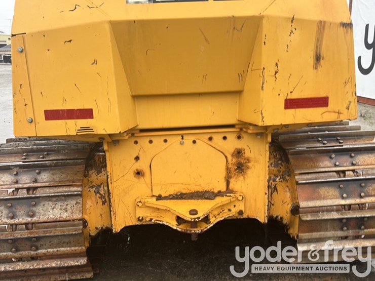 2016-deere-550k-image-19