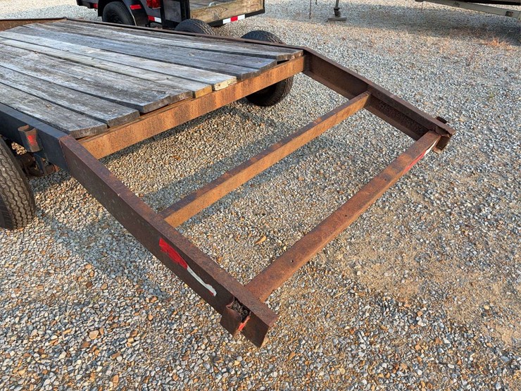 16'-farm-trailer-image-3