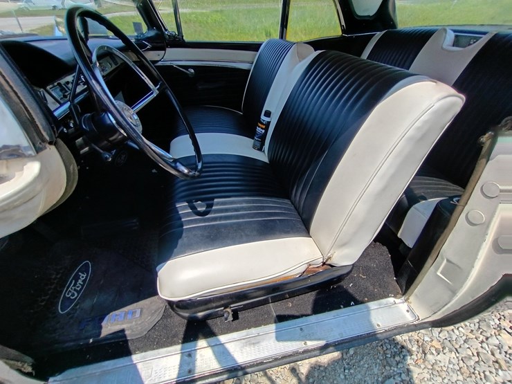 1957-ford-500-image-32