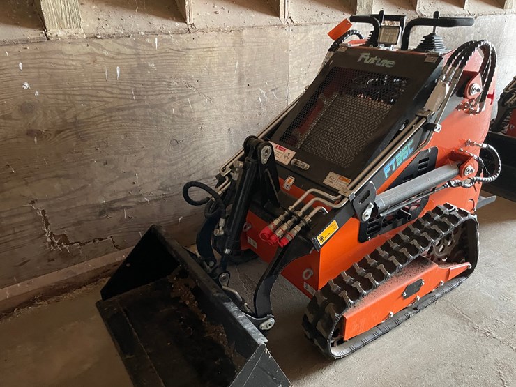 #9729-•-future-mini-skid-steer-loader-image-1