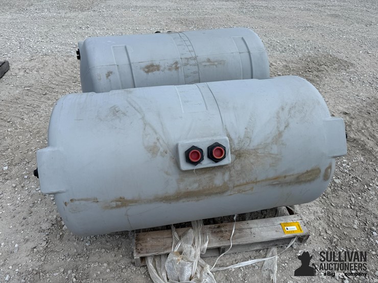 kinze-150-gal-liquid-fertilizer-tanks-image-2