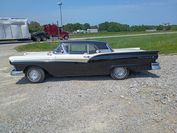 1957-ford-500-image-3