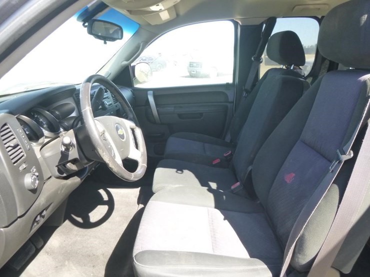 2012-chevrolet-1500-image-9