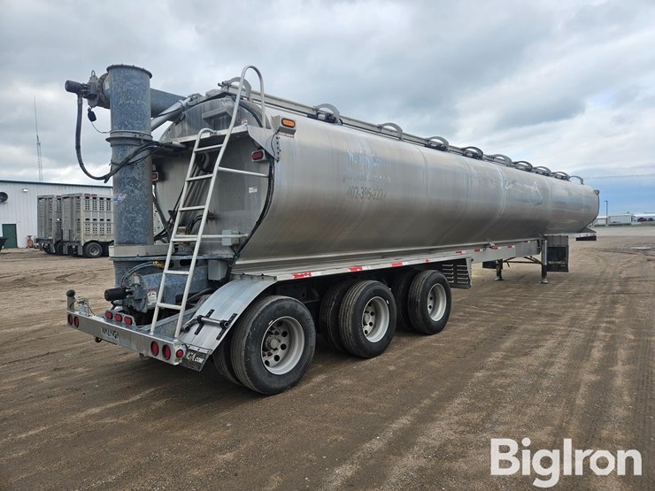 2014-walinga-hat-47-44102-tri/a-bulk-aluminum-feed-trailer-image-5
