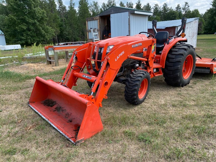 2019-kubota-l4701d-image-1